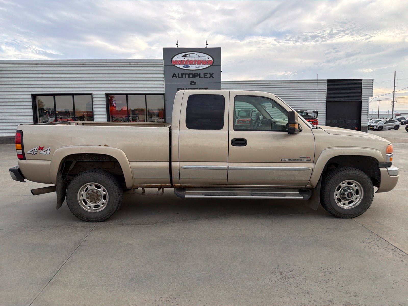 2004 GMC Sierra 2500HD