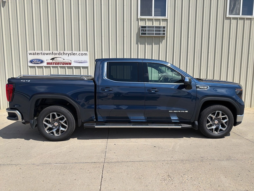 Used 2022 GMC Sierra 1500 SLE Truck