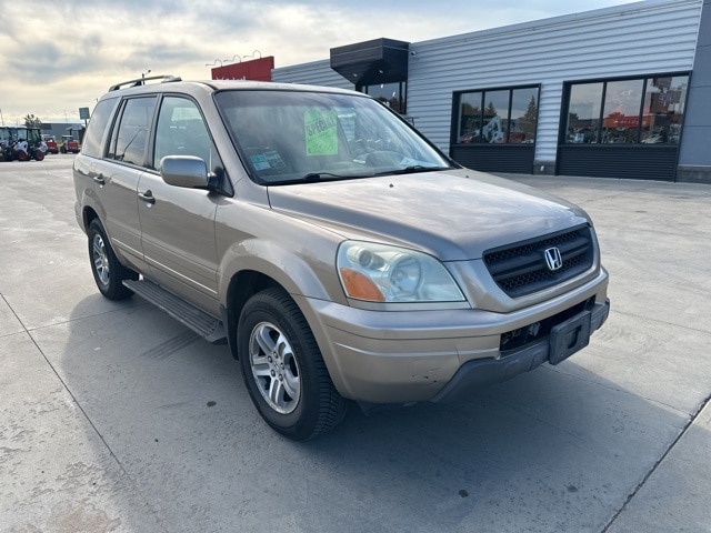 Used 2005 Honda Pilot EX with VIN 2HKYF18725H548410 for sale in Watertown, SD