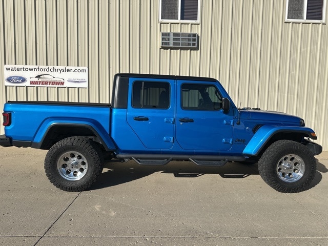 2021 Jeep Gladiator Sport S's photo