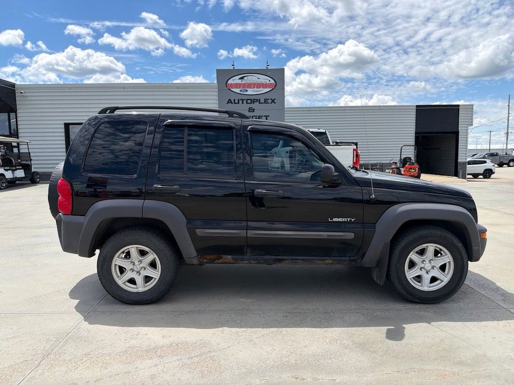 Used 2004 Jeep Liberty Sport SUV