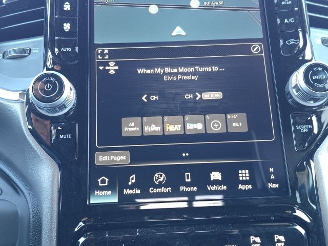 2026 RAM 3500 Laramie - Photo 23