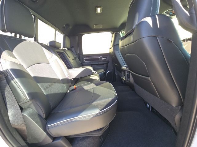 2026 RAM 3500 Laramie - Photo 14