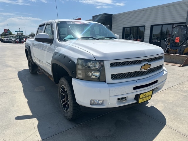 Used 2010 Chevrolet Silverado 1500 LT with VIN 3GCRKSE35AG233529 for sale in Watertown, SD