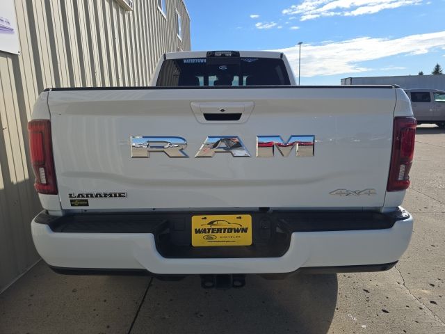 2025 RAM 2500 Laramie - Photo 6