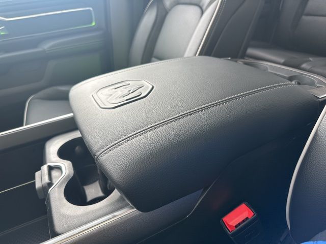 2026 RAM 1500 Laramie - Photo 16