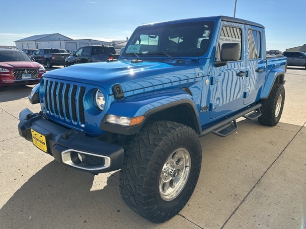 Used 2021 Jeep Gladiator Sport Truck