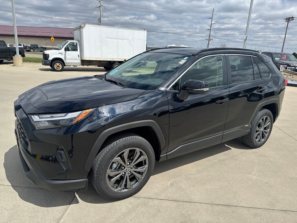 Used 2025 Toyota RAV4 Hybrid XLE Premium SUV