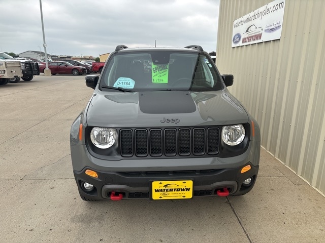 Used 2022 Jeep Renegade Trailhawk with VIN ZACNJDC17NPN79873 for sale in Watertown, SD