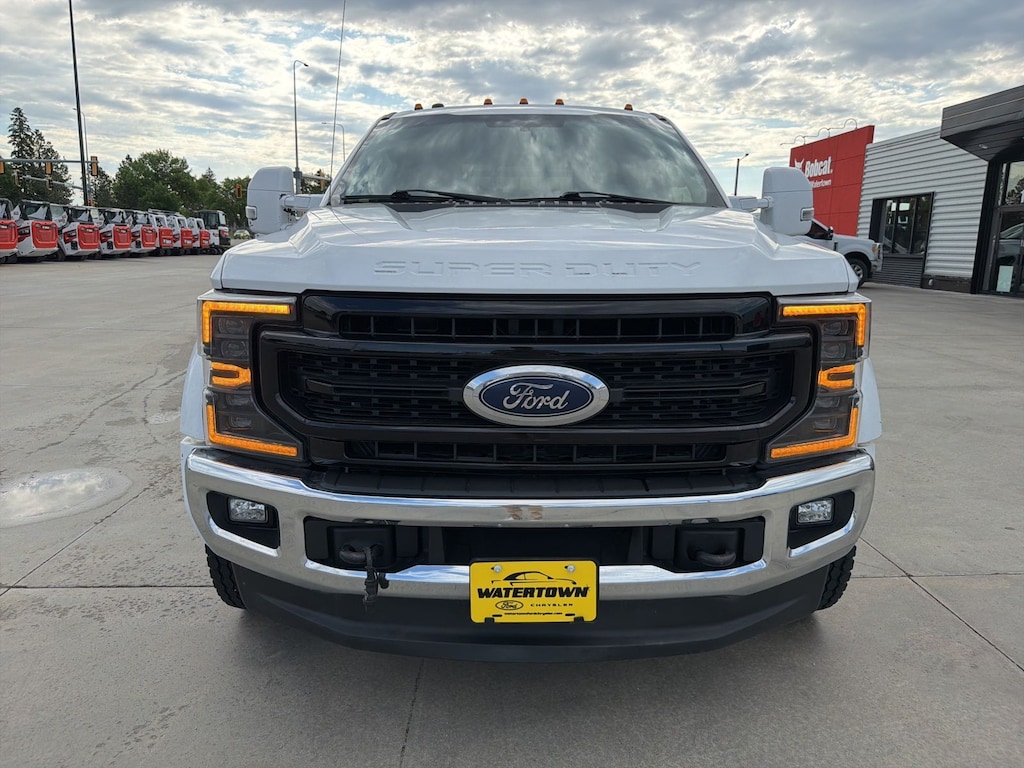 Used 2017 Ford F-550SD Lariat Chassis