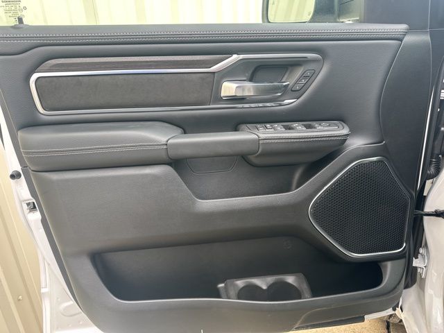 2026 RAM 1500 Laramie - Photo 8