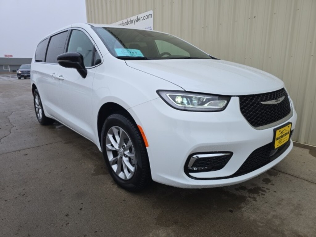 New 2026 Chrysler Pacifica Select Passenger Van