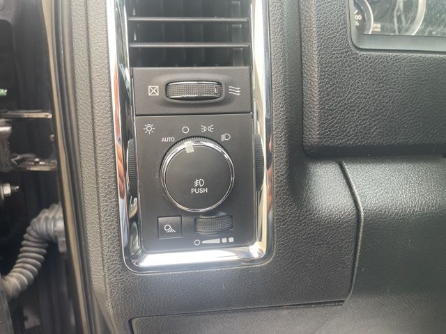2014 RAM Ram 1500 Pickup Laramie - Photo 13