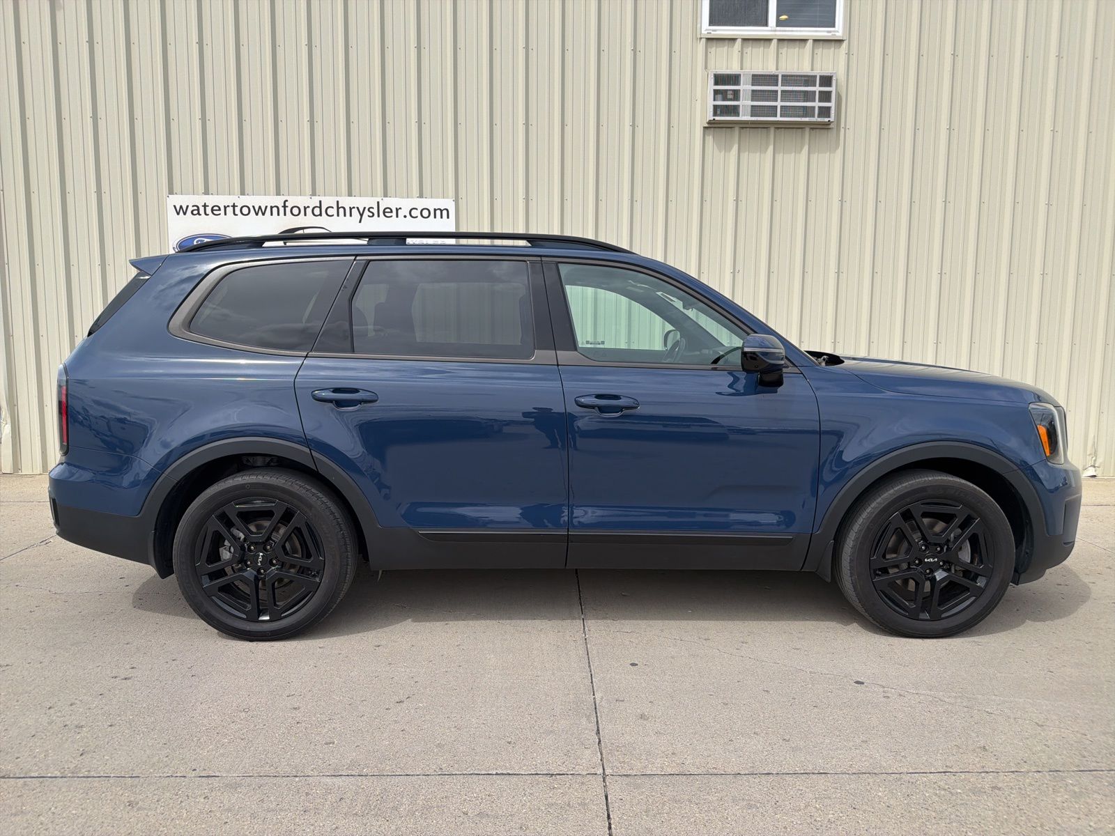 2024 Kia Telluride SX X-Line AWD's photo