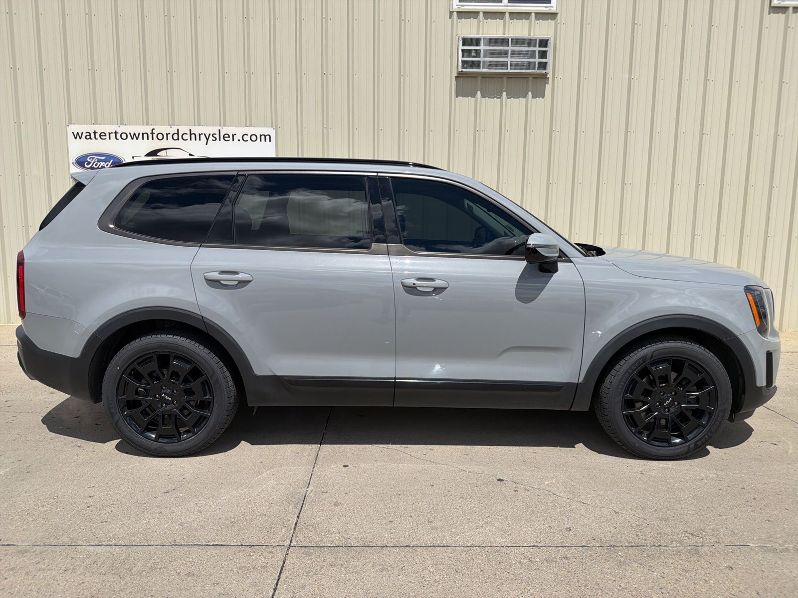 2022 Kia Telluride SX AWD's photo