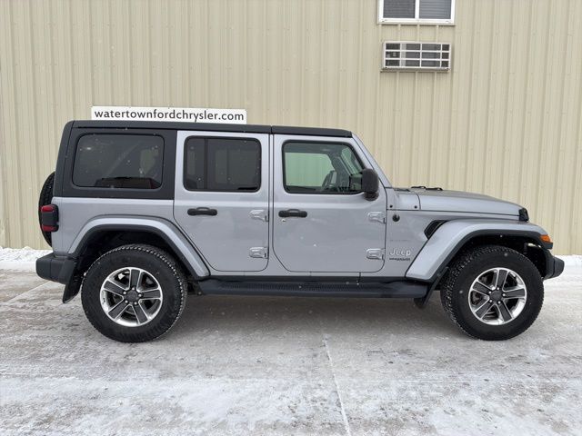 2019 Jeep Wrangler Sahara's photo