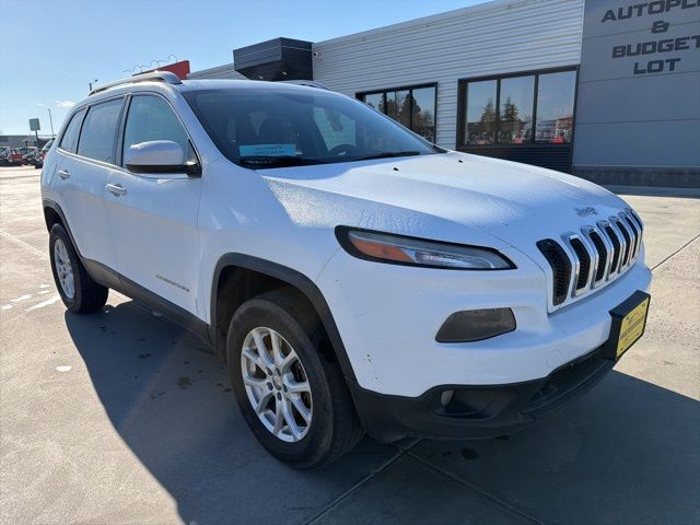 Used 2014 Jeep Cherokee Latitude with VIN 1C4PJMCSXEW247823 for sale in Watertown, SD