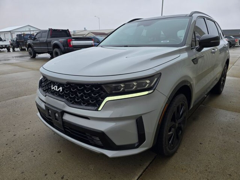 Used 2023 Kia Sorento SX SUV