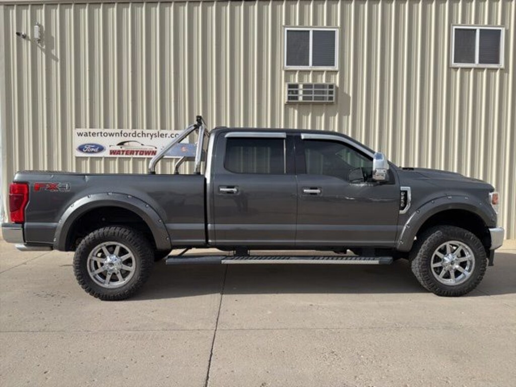 Used 2020 Ford F-250SD Lariat Truck
