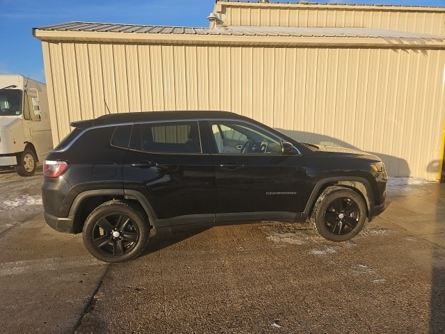 2022 Jeep Compass Latitude Lux's photo