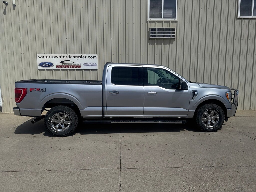 Used 2021 Ford F-150 XLT Truck