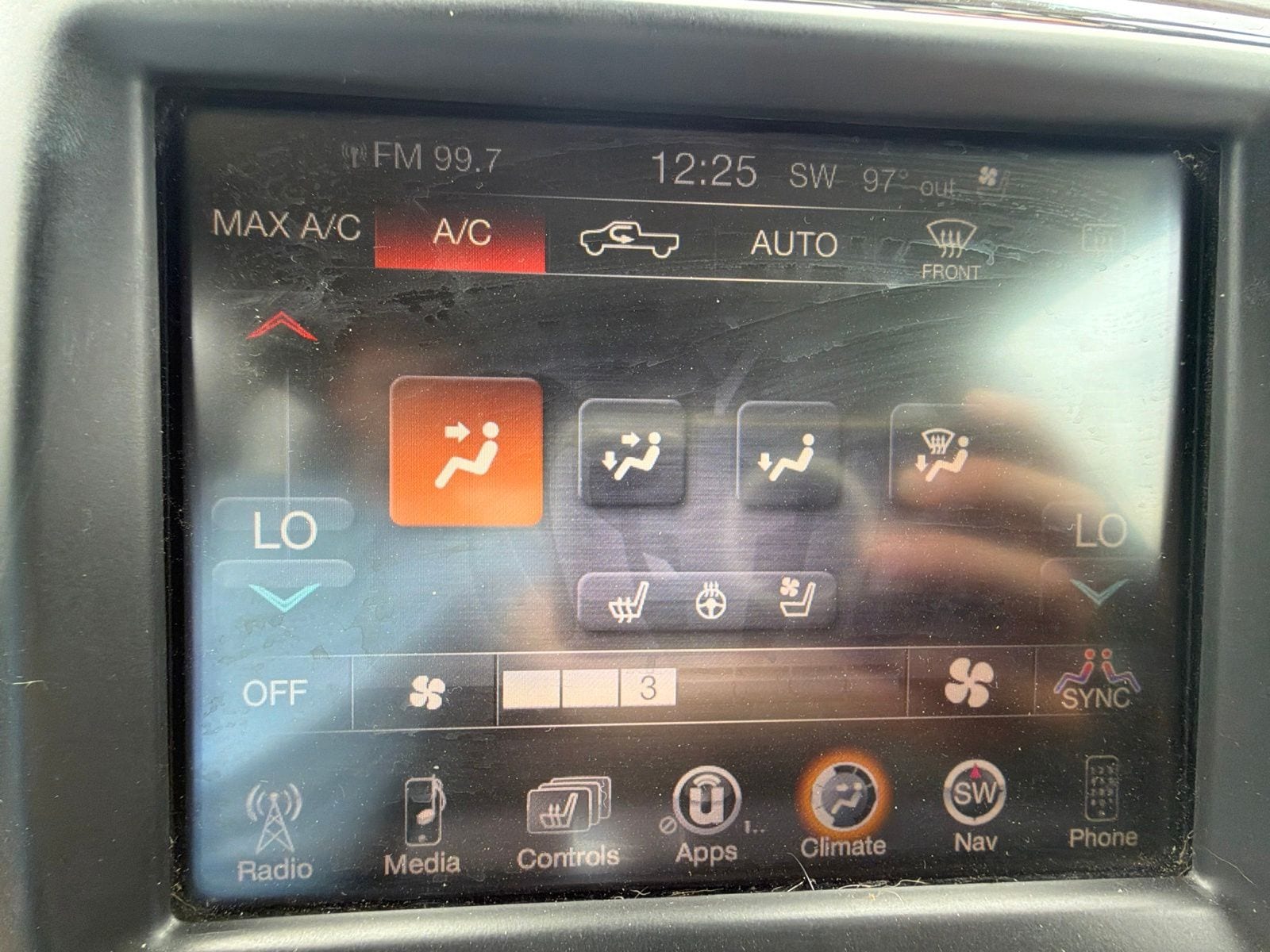 2014 RAM Ram 1500 Pickup Laramie - Photo 18