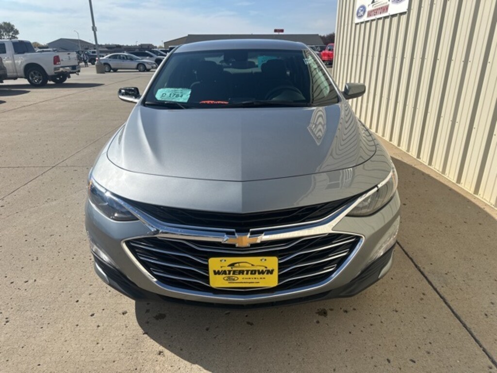 Used 2024 Chevrolet Malibu LT Sedan