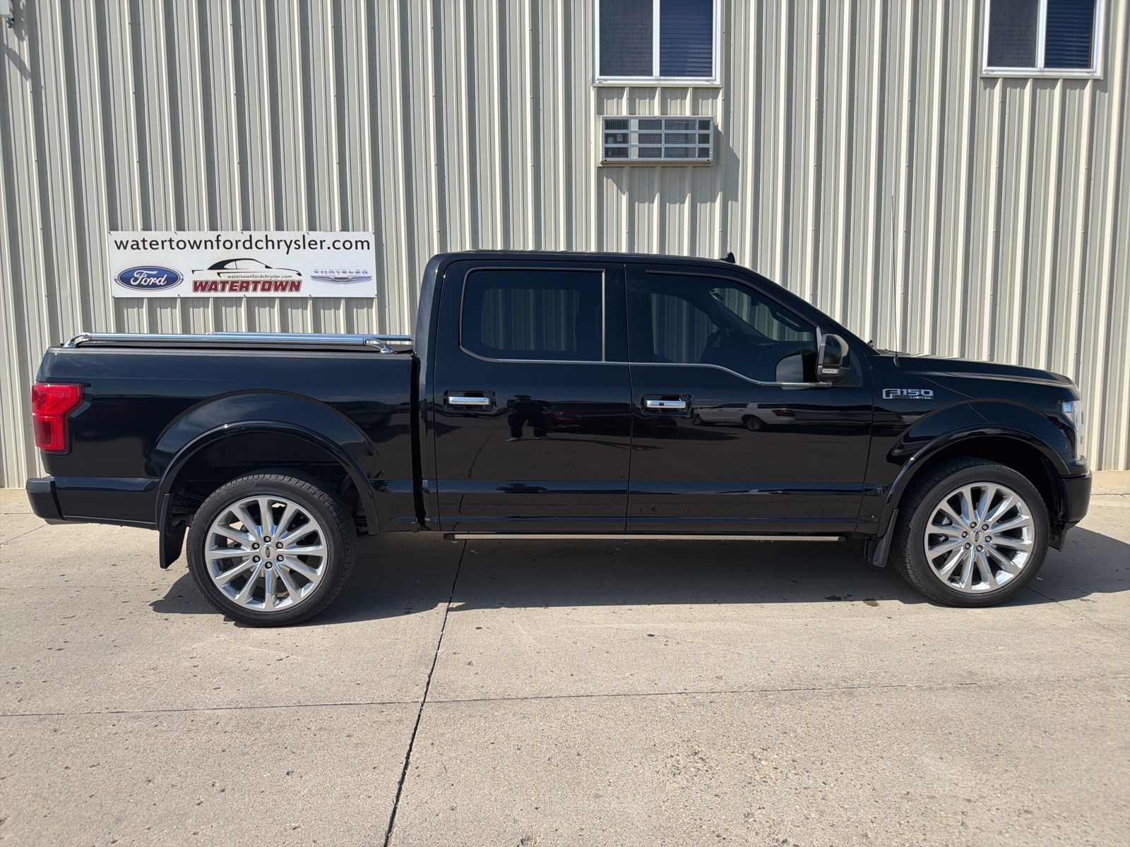 2019 Ford F-150 Limited 4x4 SuperCrew 5-1/2 Box's photo