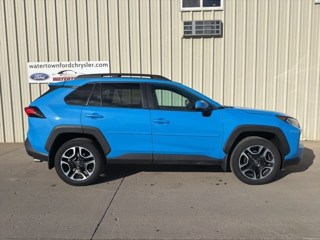 2020 Toyota RAV4 Adventure