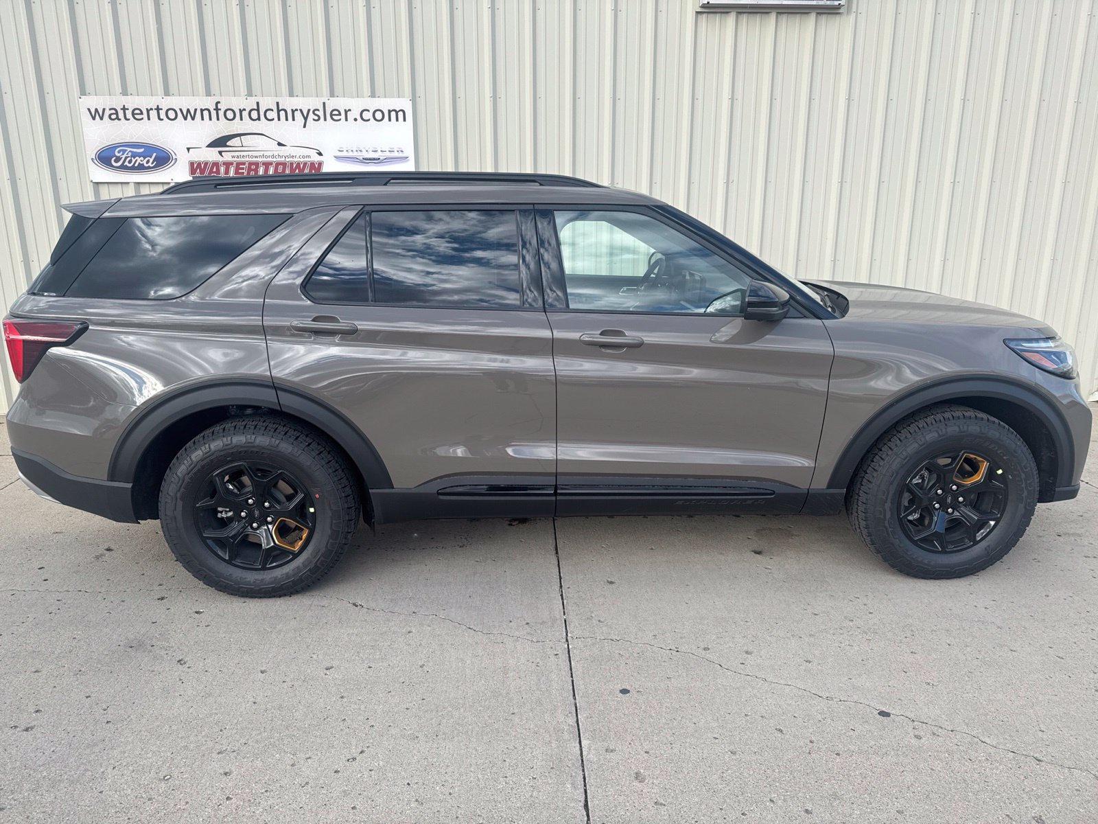  Ford Explorer