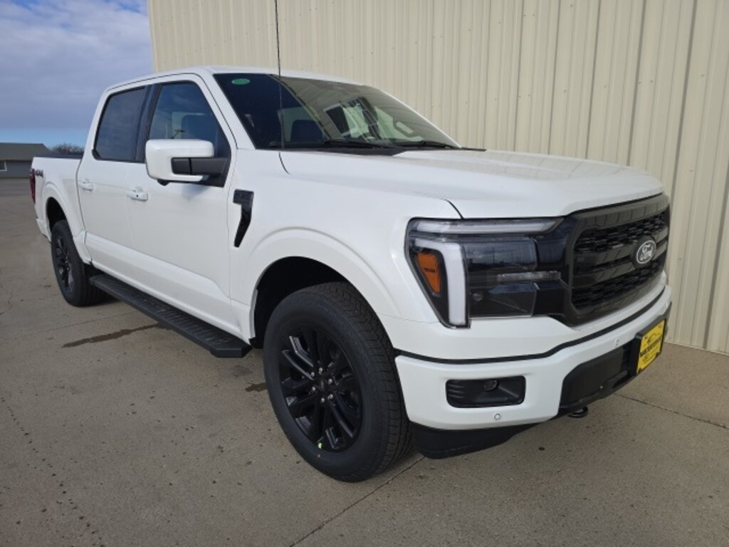 New 2025 Ford F-150 Lariat TRUCK