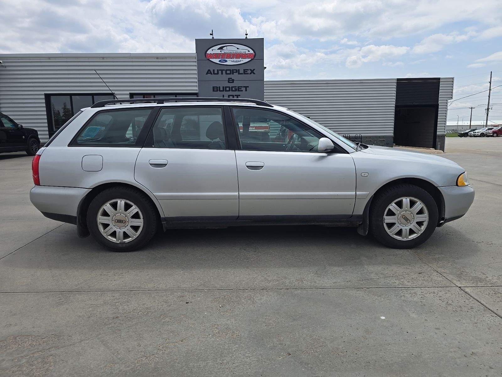 2001 Audi A4 1.8T AVANT QUATTRO's photo
