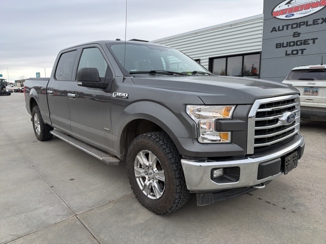 Used 2017 Ford F-150 XLT with VIN 1FTFW1EG5HKD02422 for sale in Watertown, SD