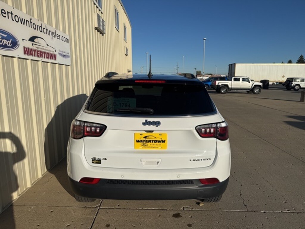 Used 2024 Jeep Compass Limited SUV