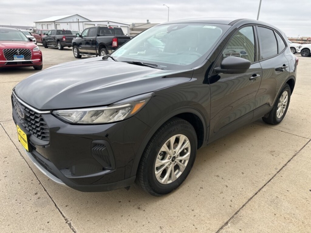 New 2025 Ford Escape Active SUV