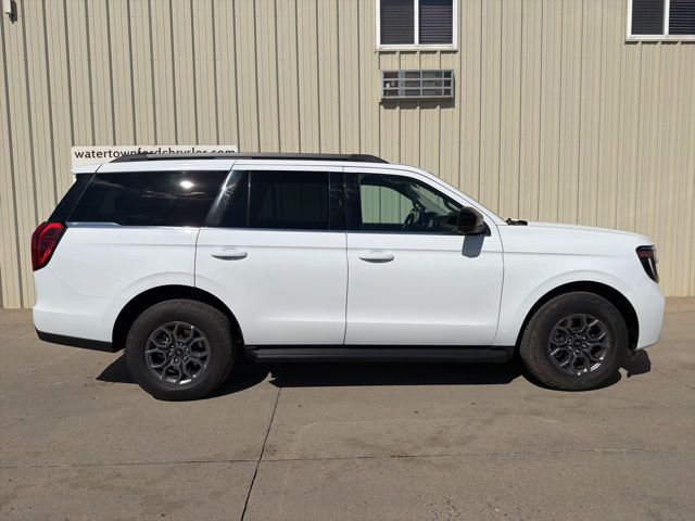 2025 Ford Expedition Active 4x4's photo