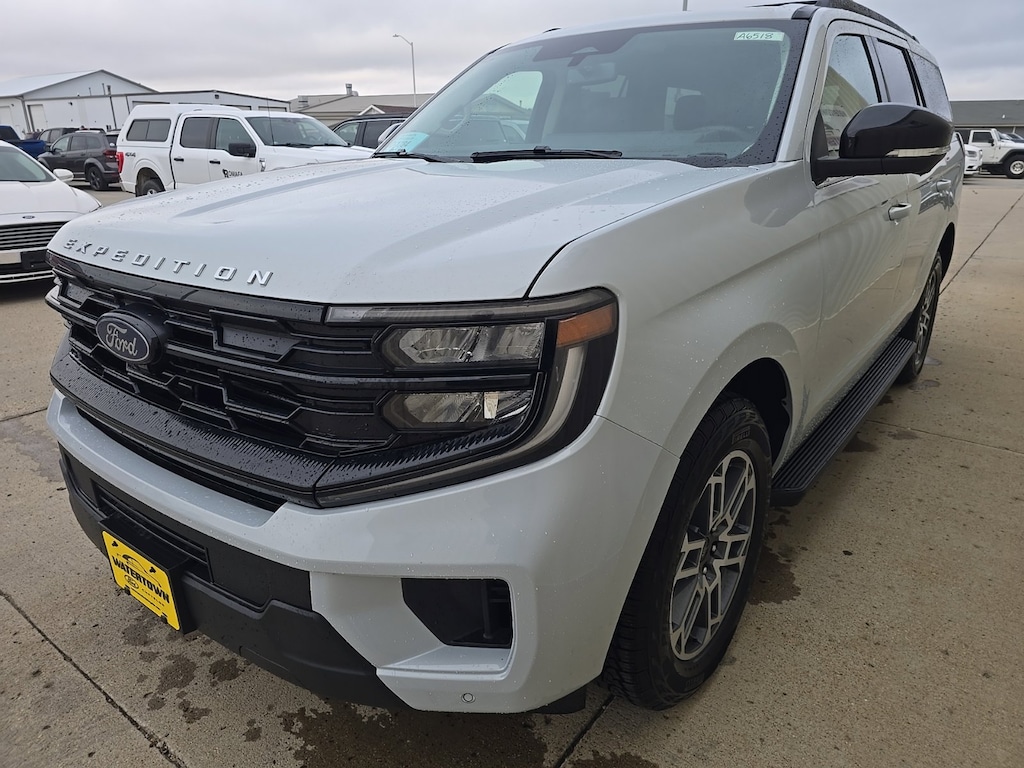 New 2026 Ford Expedition