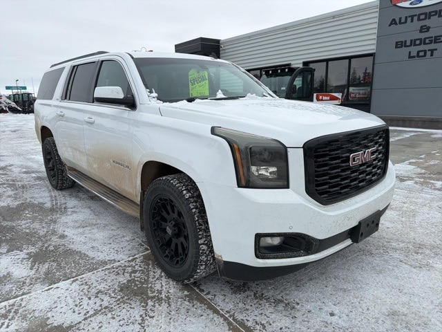 Used 2015 GMC Yukon XL SLE with VIN 1GKS2GKC1FR178673 for sale in Watertown, SD