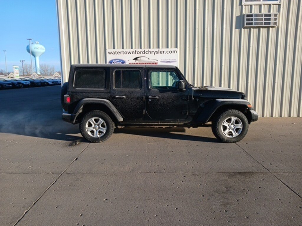 Used 2022 Jeep Wrangler Unlimited Sport RHD SUV