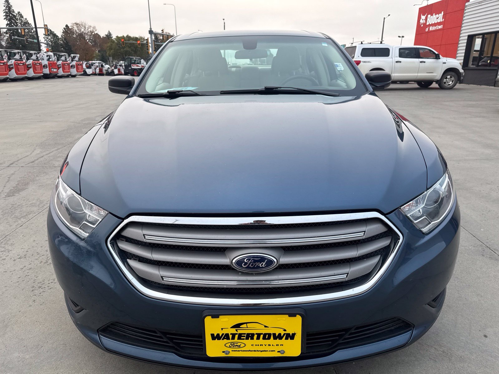 Used 2018 Ford Taurus SE Sedan
