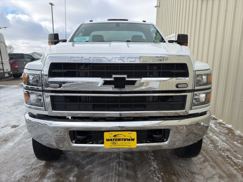 Used 2023 Chevrolet Silverado 6500HD Truck