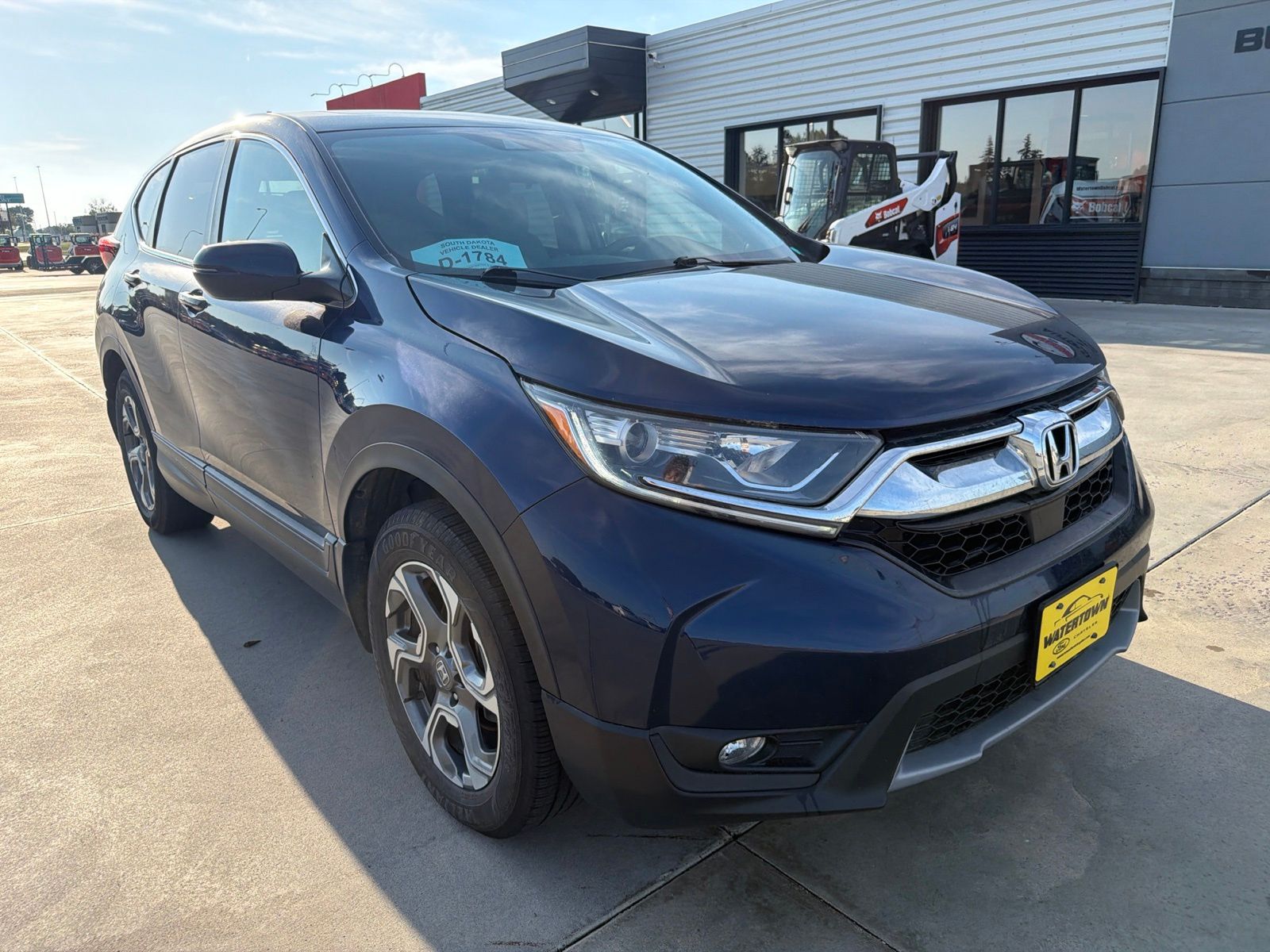 Used 2018 Honda CR-V EX with VIN 2HKRW2H51JH643768 for sale in Watertown, SD