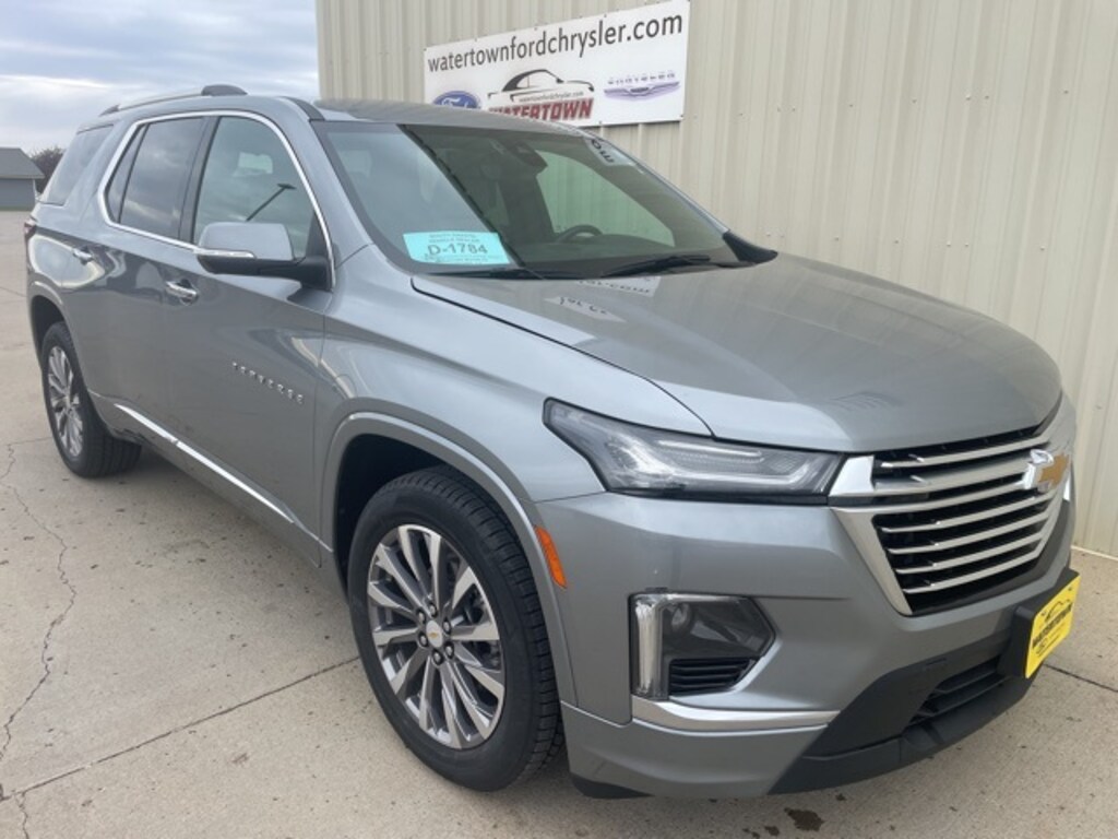 Used 2023 Chevrolet Traverse Premier SUV