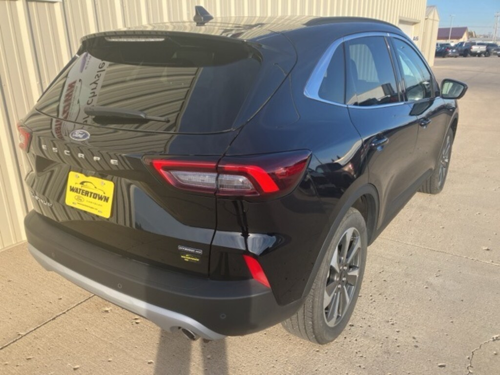 Used 2025 Ford Escape Hybrid Platinum SUV