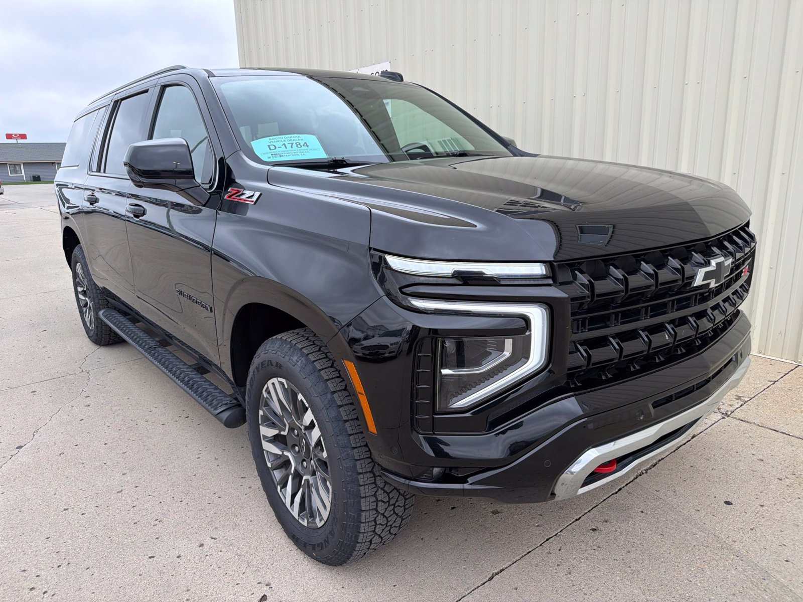 Used 2025 Chevrolet Suburban Z71 SUV