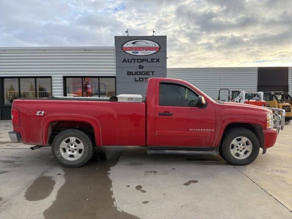 Used 2008 Chevrolet Silverado 1500 LT Truck