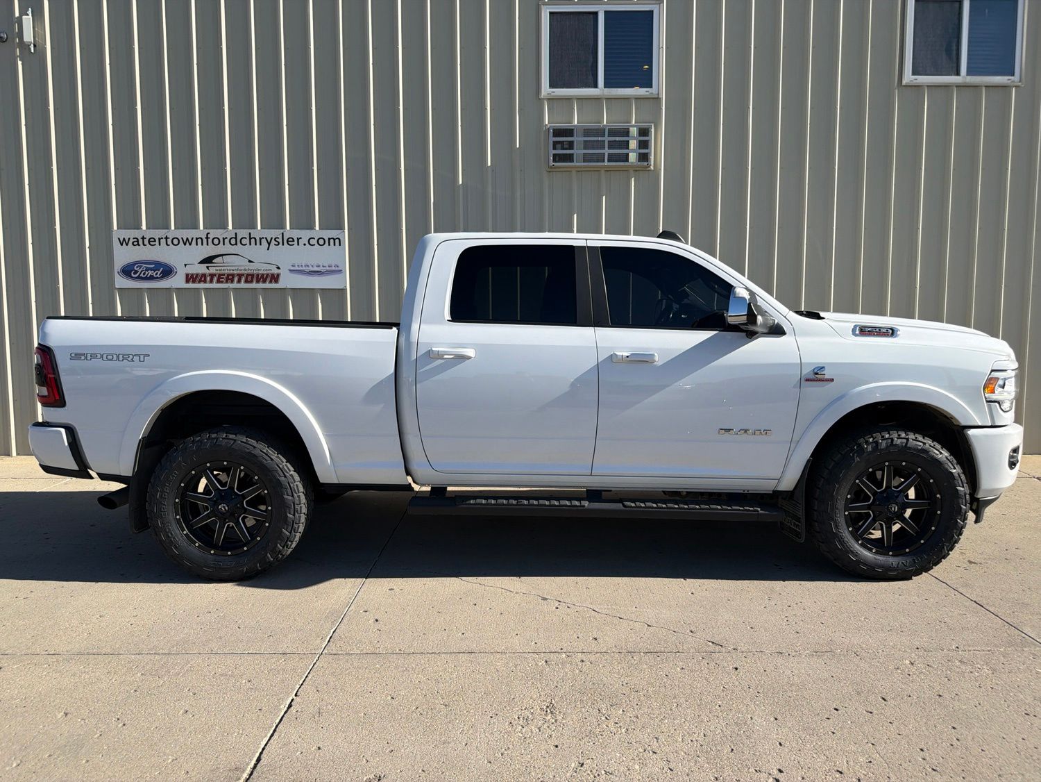 2019 RAM 3500 Laramie 4X4 Crew Cab SWB's photo