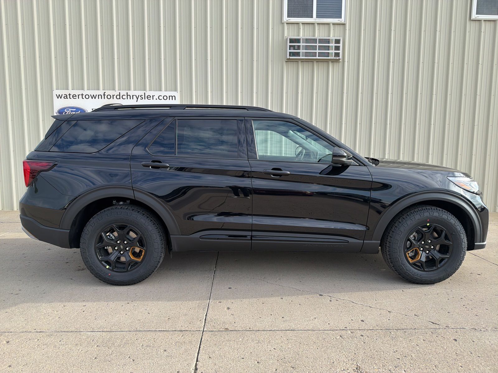 2026 Ford Explorer Tremor 4WD's photo