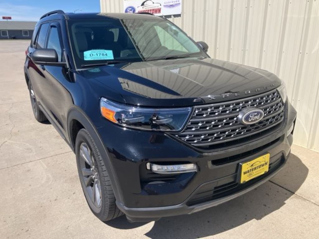 Used 2021 Ford Explorer XLT SUV