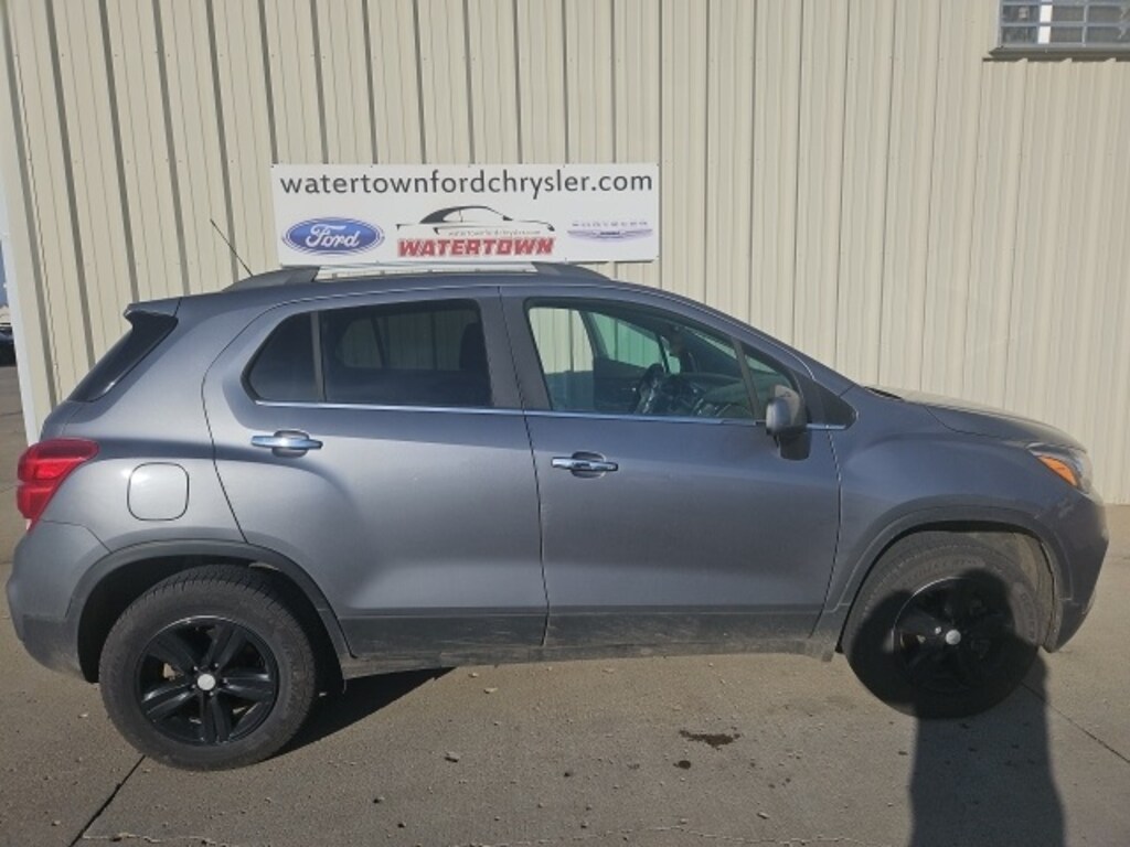 Used 2020 Chevrolet Trax LT SUV